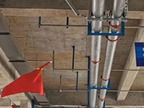 巴塘管廊支架的安装方法